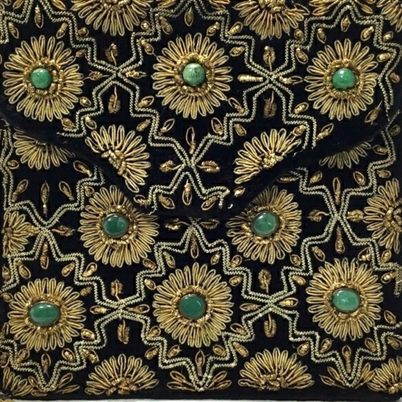 Vintage Indian Handmade Jades Embellished With Metallic Gold Details Purse - Picture 4 of 14